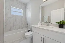 Picture of 1050 Milwaukee Blvd, Lehigh Acres, FL 33974