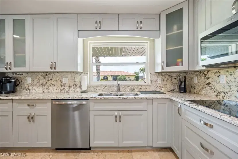 Picture of 1713 SE 39Th St, Cape Coral FL 33904