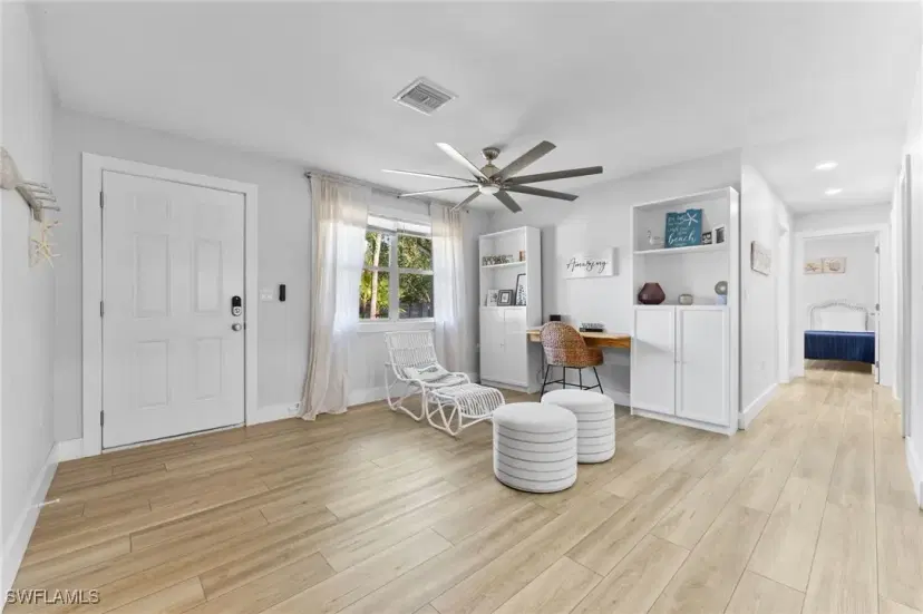 Picture of 4980 Palmetto Ct, Naples FL 34112
