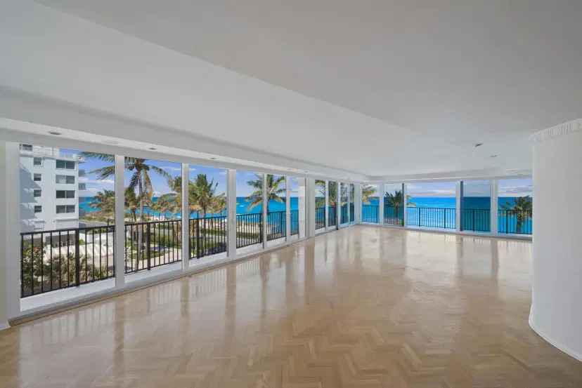 Picture of 150 N Ocean Boulevard 403, Palm Beach FL 33480