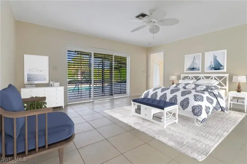 Picture of 449 Cypress Way E, Naples FL 34110