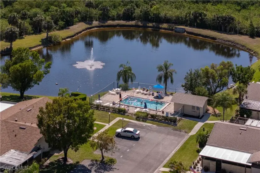 Picture of 15600 Crystal Lake Dr 101, North Fort Myers FL 33917