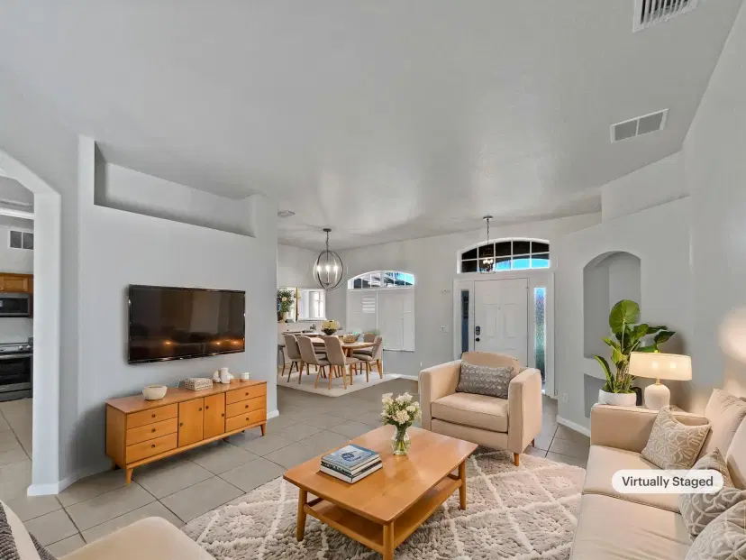 Picture of 672 SE Sweetbay Avenue, Port St Lucie FL 34983