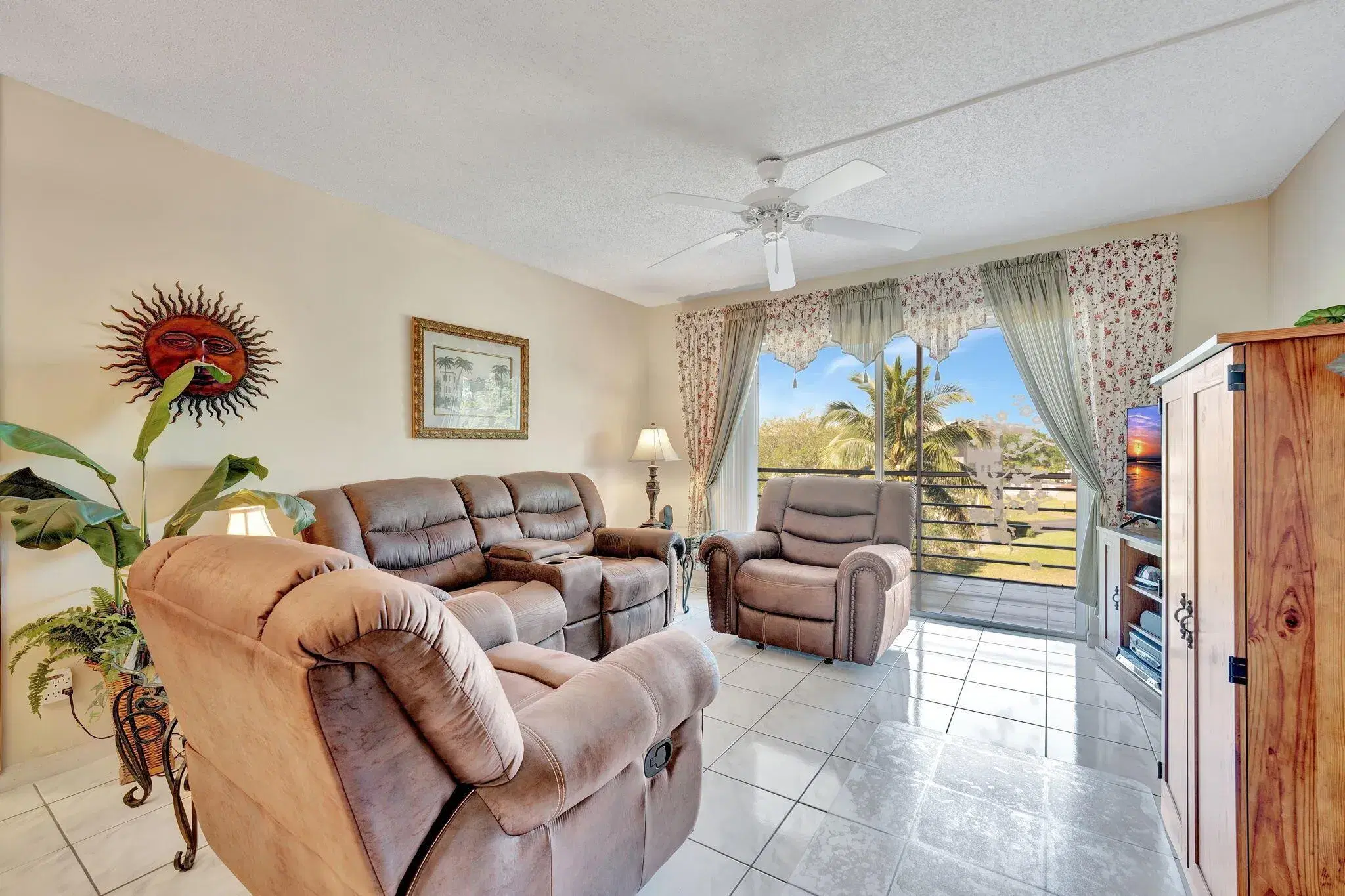 Picture of 2951 NW 46Th Avenue 403, Lauderdale Lakes, FL 33313