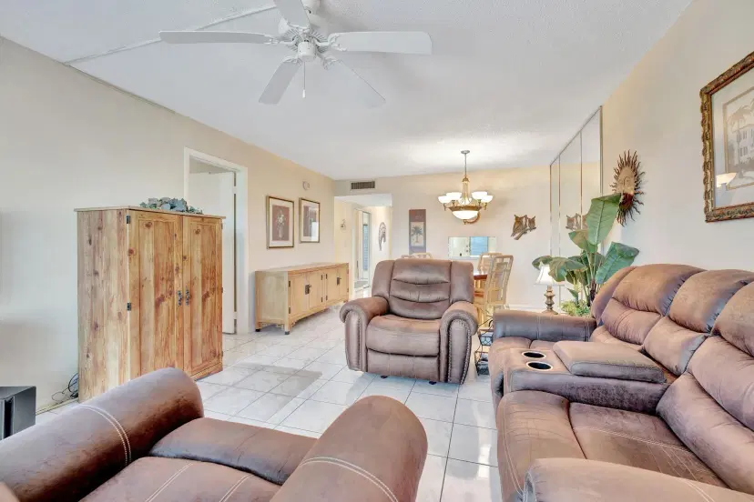 Picture of 2951 NW 46Th Avenue 403, Lauderdale Lakes FL 33313