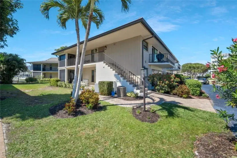 Picture of 900 Huron Ct C3, Marco Island FL 34145