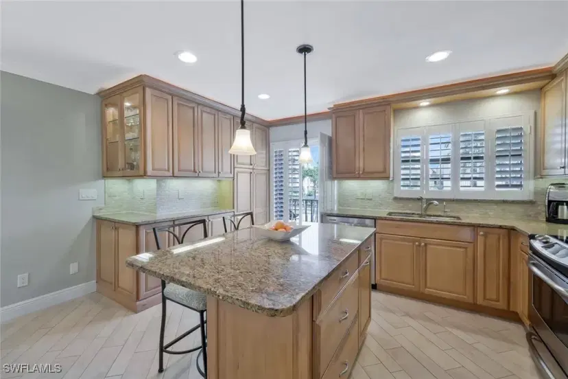 Picture of 900 Huron Ct C3, Marco Island FL 34145