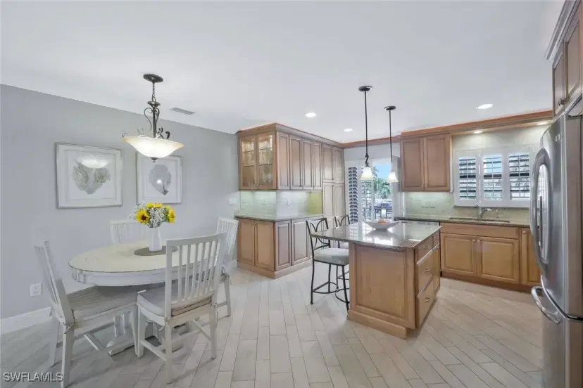 Picture of 900 Huron Ct C3, Marco Island FL 34145