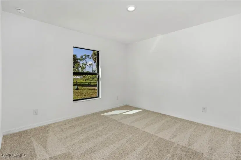Picture of 2704 NW 11Th St, Cape Coral FL 33993