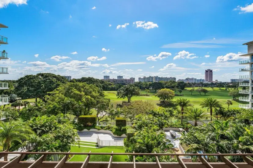 Picture of 200 SE Mizner Boulevard 605, Boca Raton FL 33432