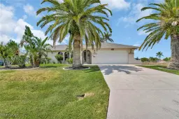 Picture of 423 SE 17Th St, Cape Coral, FL 33990