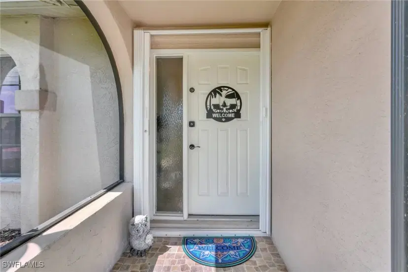 Picture of 423 SE 17Th St, Cape Coral FL 33990