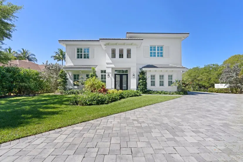 Picture of 10420 SE Ridgeview Circle, Jupiter FL 33469