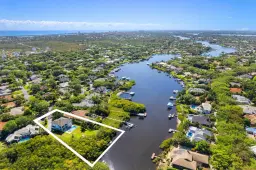 Picture of 10420 SE Ridgeview Circle, Jupiter, FL 33469