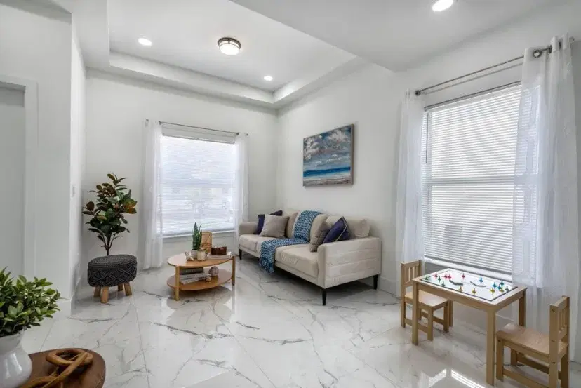 Picture of 410 NW 13Th Avenue, Boynton Beach FL 33435