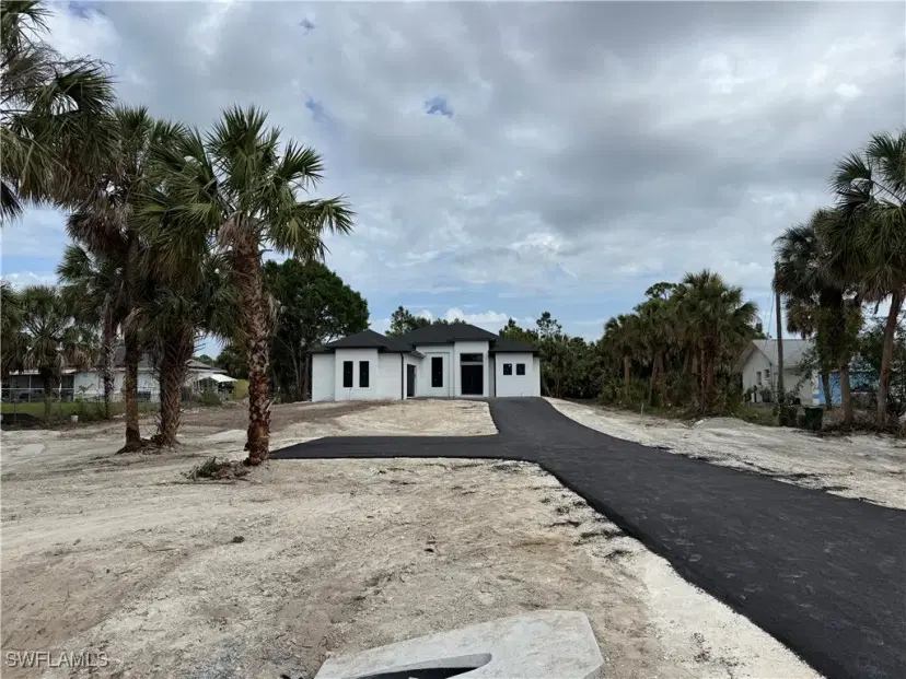 Picture of 2699 2Nd Ave Se, Naples FL 34117