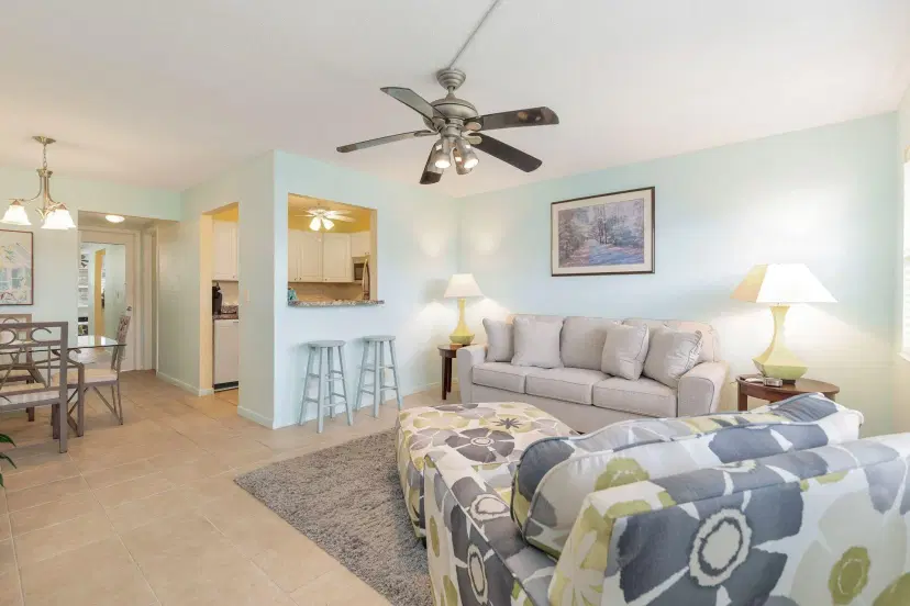 Picture of 620 W Horizons 110, Boynton Beach FL 33435