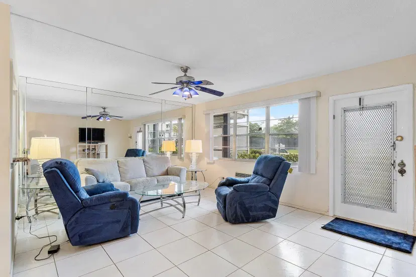 Picture of 228 Ventnor Q, Deerfield Beach FL 33442