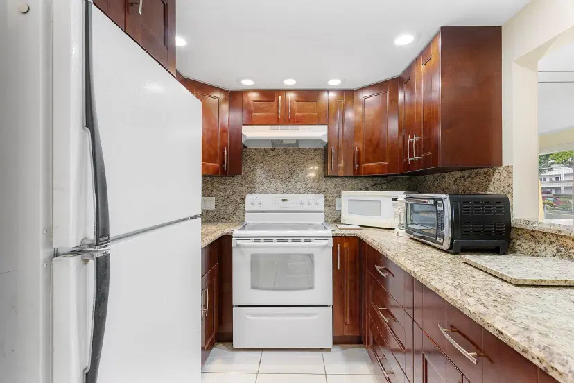 Picture of 228 Ventnor Q, Deerfield Beach FL 33442