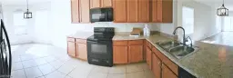 Picture of 225 NW 10Th Ter, Cape Coral, FL 33993