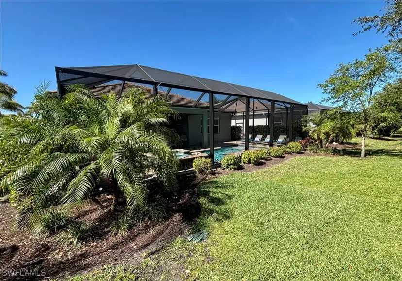 Picture of 14757 Leeward Dr, Naples FL 34114