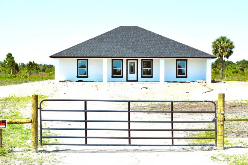 Picture of 18663 NW 256Th Street, Okeechobee FL 34972