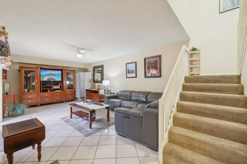 Picture of 9890 NW 6Th Ct, Plantation FL 33324