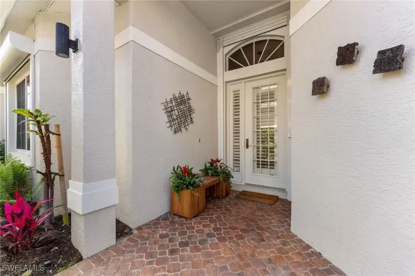Picture of 436 Chartwell Pl, Naples FL 34110