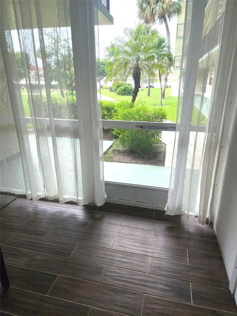 Picture of 804 SE 7Th St 101, Deerfield Beach FL 33441