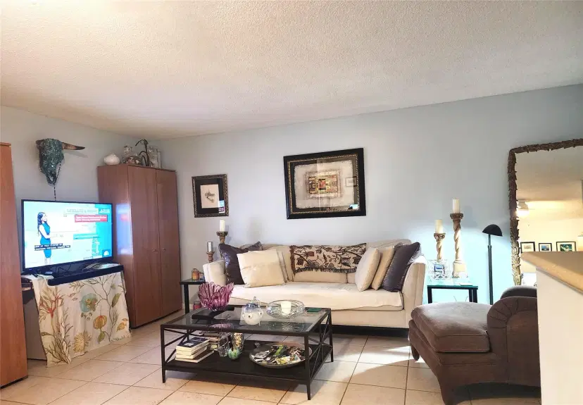 Picture of 804 SE 7Th St 101, Deerfield Beach FL 33441