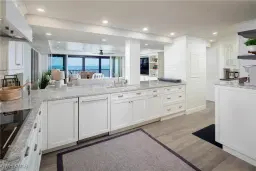 Picture of 10951 Gulf Shore Dr 503, Naples, FL 34108