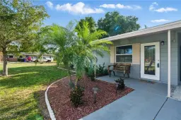 Picture of 2123 W Gardenia Cir, North Fort Myers, FL 33917