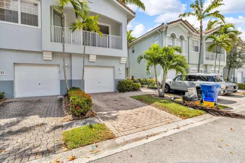 Picture of 3169 Laurel Ridge Circle, Riviera Beach FL 33404