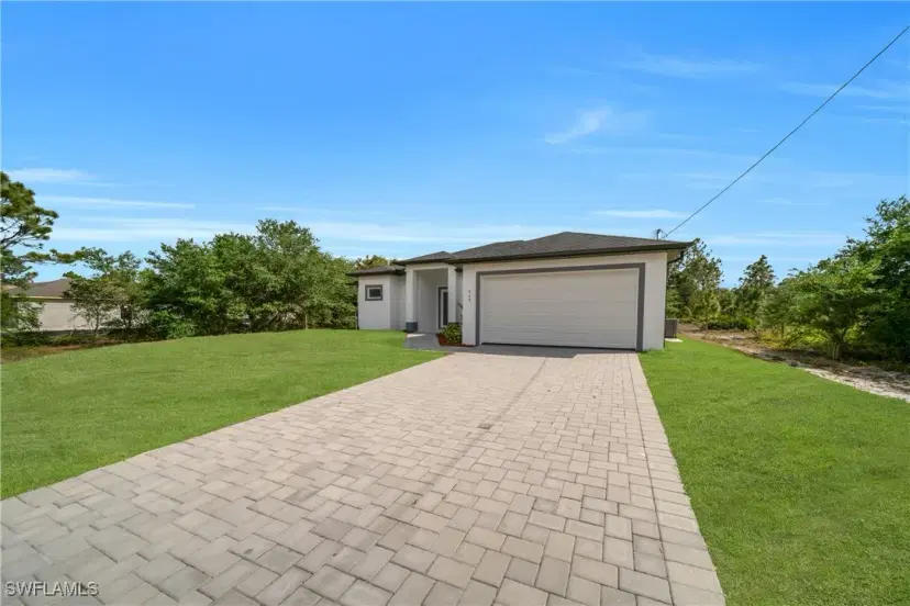 Picture of 516 Millcreek St, Lehigh Acres FL 33974