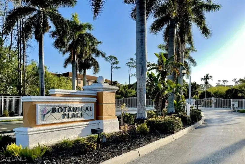 Picture of 4440 Botanical Place Cir 102, Naples FL 34112