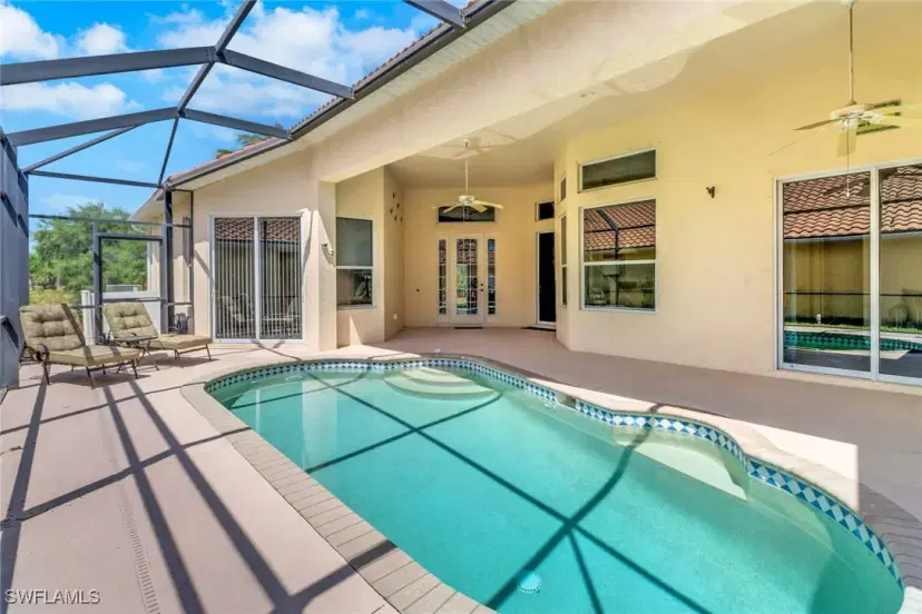 Picture of 1025 Jardin Dr, Naples FL 34104