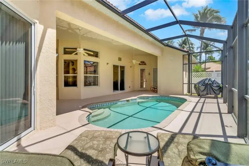 Picture of 1025 Jardin Dr, Naples FL 34104