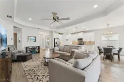 Picture of 14537 Grapevine Dr, Naples, FL 34114