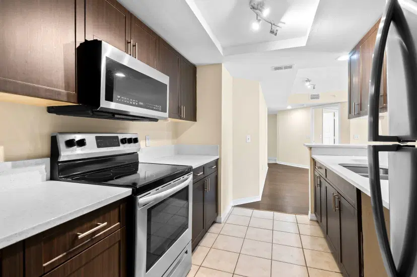 Picture of 4197 N Haverhill Road 204, West Palm Beach FL 33417