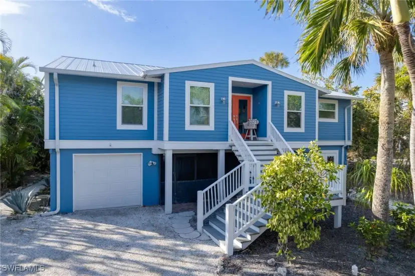 Picture of 707 Cardium St, Sanibel FL 33957