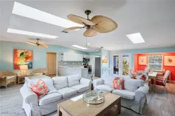Picture of 707 Cardium St, Sanibel, FL 33957