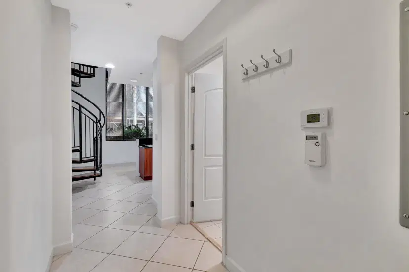 Picture of 801 S Olive Avenue 127, West Palm Beach FL 33401