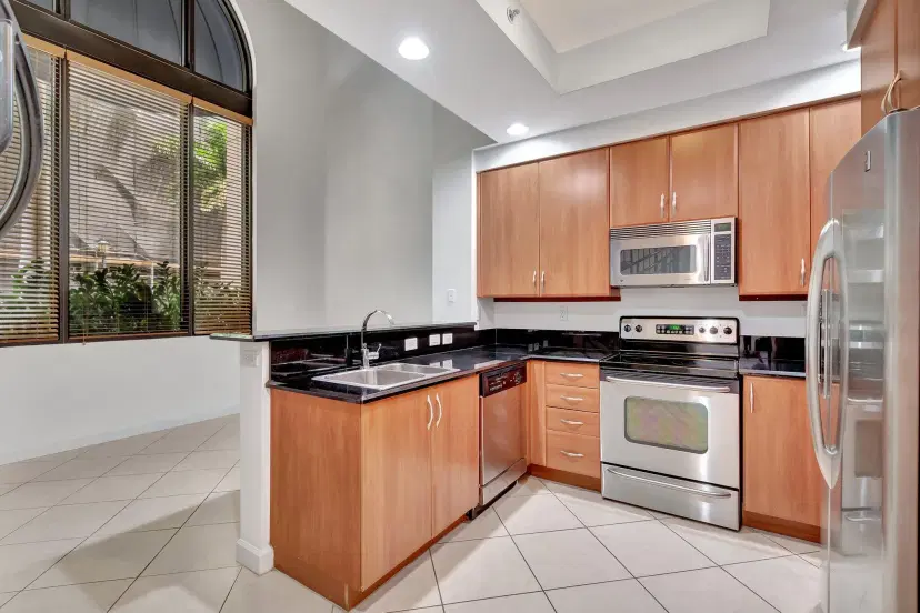 Picture of 801 S Olive Avenue 127, West Palm Beach FL 33401