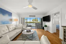 Picture of 12945 Vanderbilt Dr 306, Naples, FL 34110