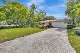 Picture of 4 Bristol Circle, Boynton Beach, FL 33436