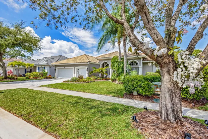 Picture of 3439 SE Fairway Oaks Trail, Stuart FL 34997