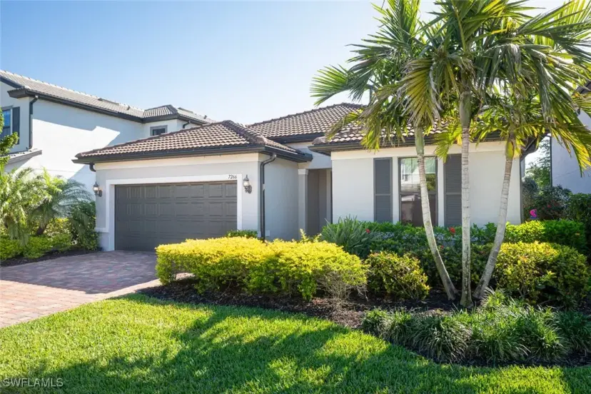 Picture of 7266 Wilton Dr, Naples FL 34109