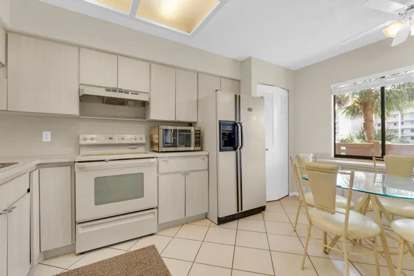 Picture of 14460 Strathmore Lane 307, Delray Beach FL 33446