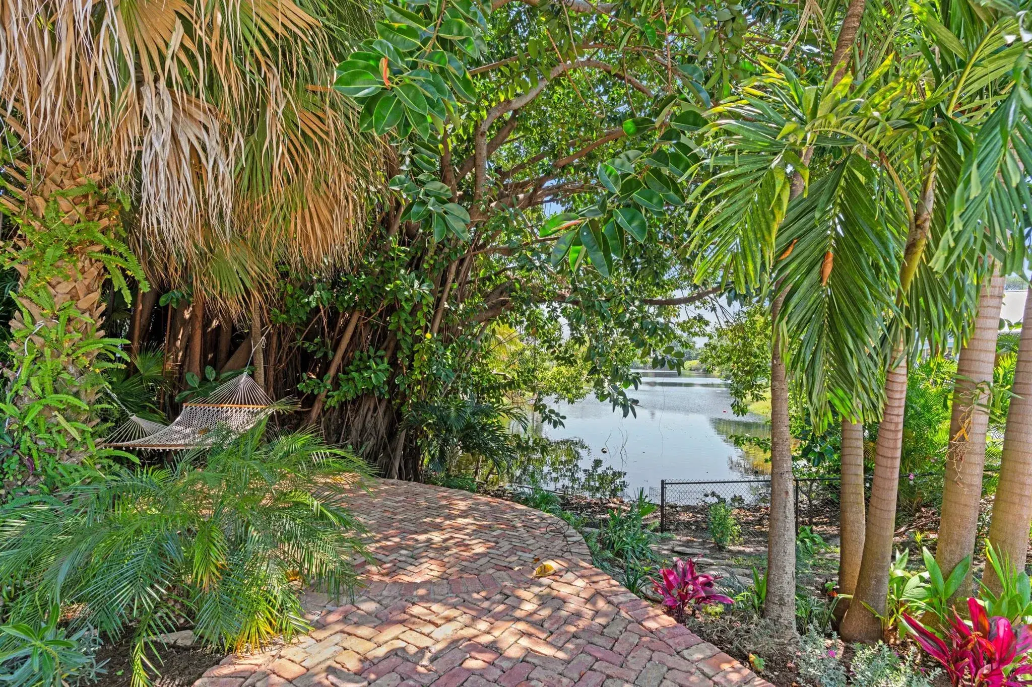 Picture of 1120 NW 6Th Avenue, Boca Raton, FL 33432
