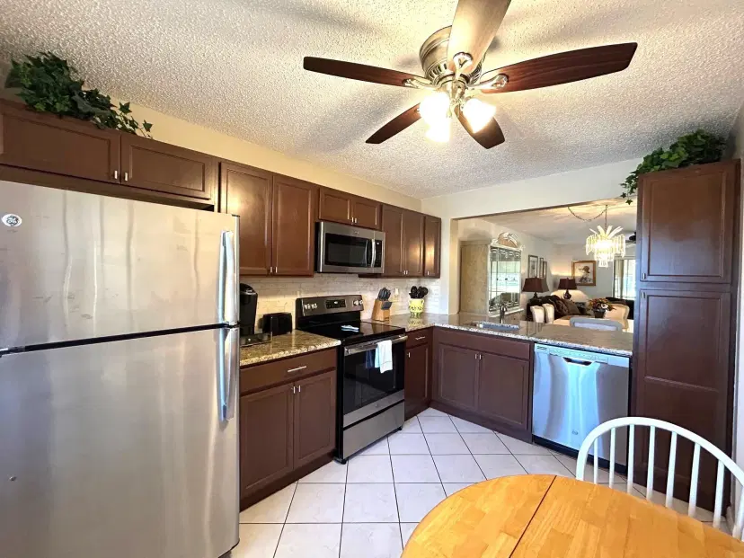 Picture of 7634 Tahiti Lane 106, Lake Worth FL 33467
